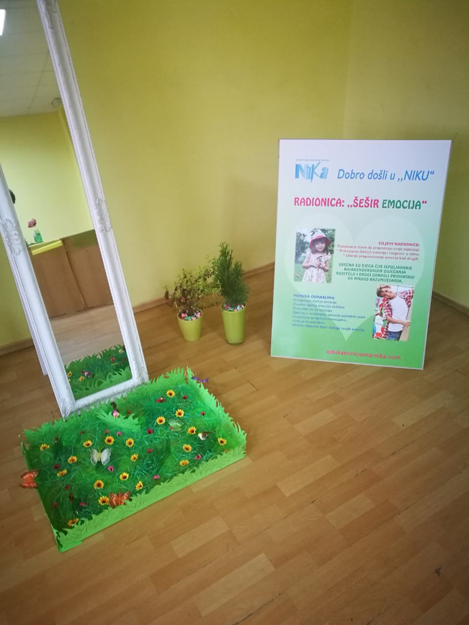 image-0-02-05-1c30c39909de61f8d1009fd95264e1ce09432ea229fccd3d921ba956cf40e379-V