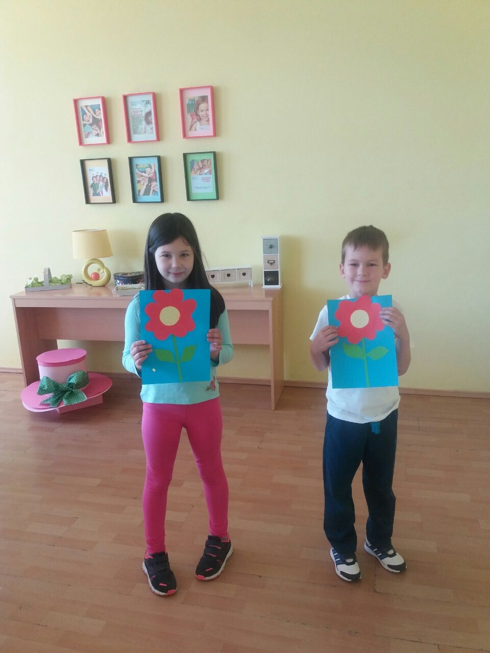 image-0-02-04-aeeae2bf558805141384b7d3124961de3884db6312301245a7344c8576610779-V